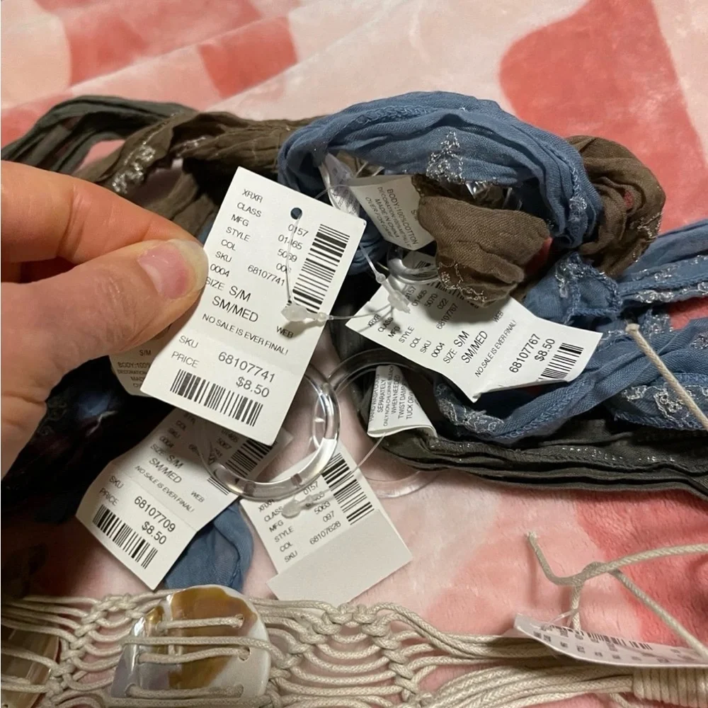 Huge Vintage Limited Too, Gap, Aeropostale Belt Bundle